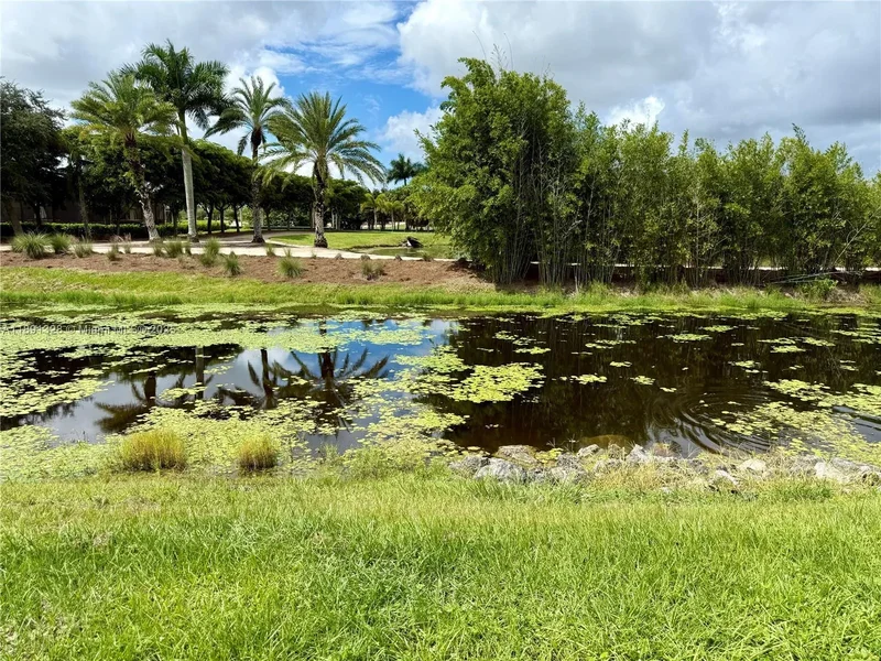 14984 Roan Ct, Wellington, FL 33414, Wellington, Florida, United States. - Photo 12
