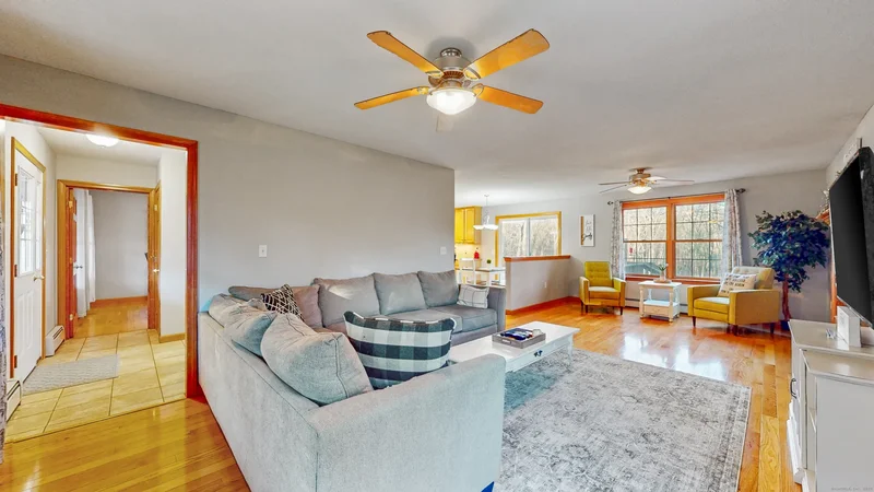 5 Melissa Way, Tolland, Connecticut, United States. - Photo 5