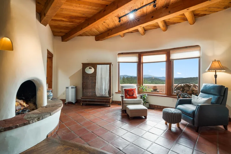 98 La Barbaria Trail, Santa Fe, NM 87505, Santa Fe, New Mexico, United States. - Photo 29