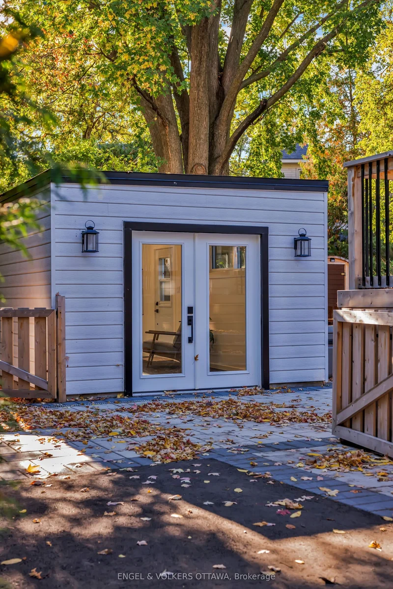 22 Harvard Avenue, Ottawa, Ontario, Canada. - Photo 17