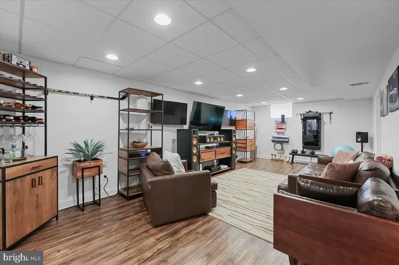243 Jefferson Ave, VOORHEES, NJ 08043, Voorhees Township, New Jersey, United States. - Photo 32