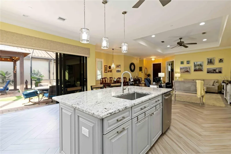 146 E TAMPA AVENUE, VENICE, FL 34285, Venice, Florida, United States. - Photo 24