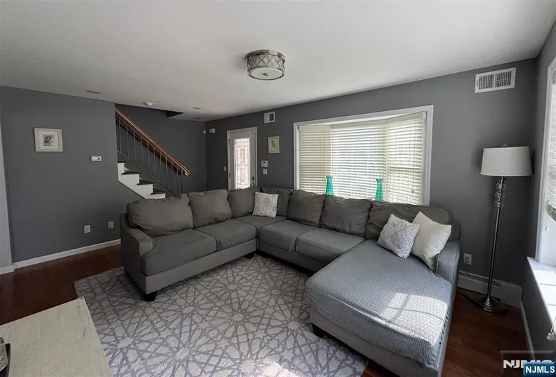 2 Eckhardt Terrace, North Arlington, NJ 07031, North Arlington, New Jersey, United States. - Photo 17