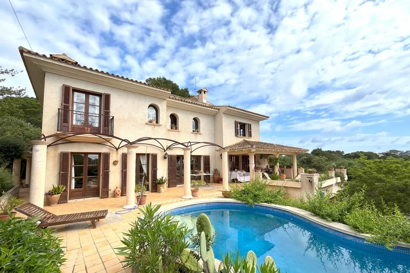 Cala Ratjada Villa