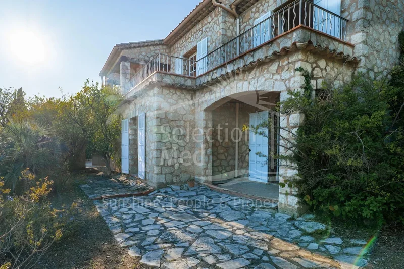Grasse, Provence-Alpes-Côte d'Azur, France. - Photo 13