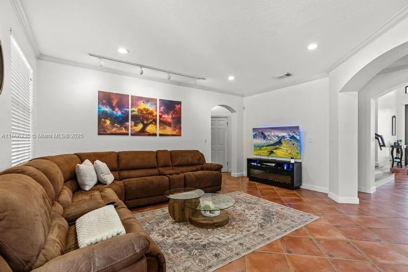 16354 SW 63rd Ter, Miami, Florida, United States. - Photo 16