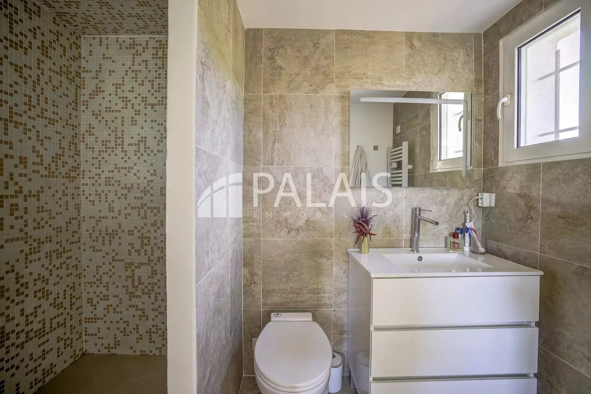 Gallery photo 8