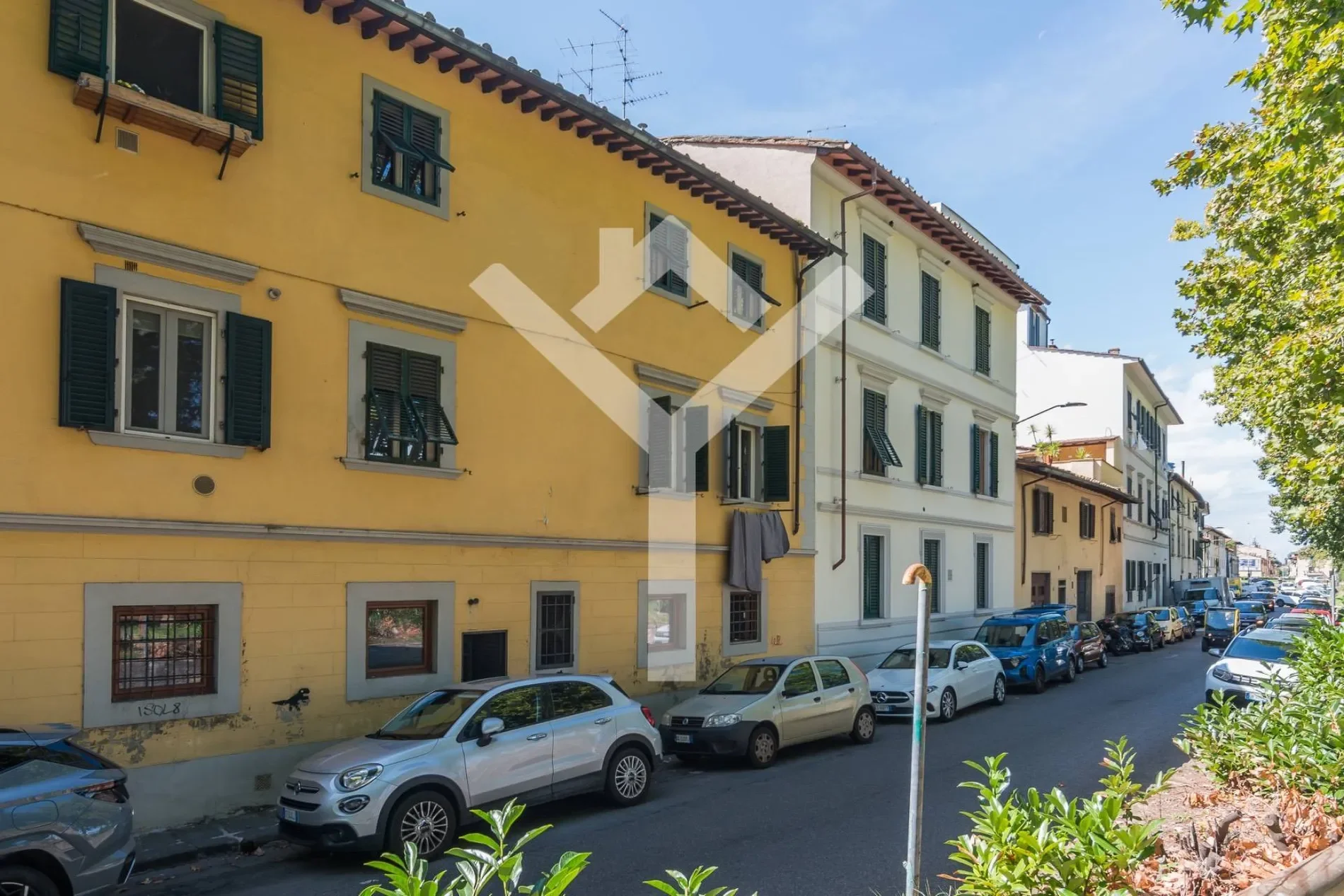 Firenze Via Della Fonderia, Florence, Tuscany, Italy. - Photo 25