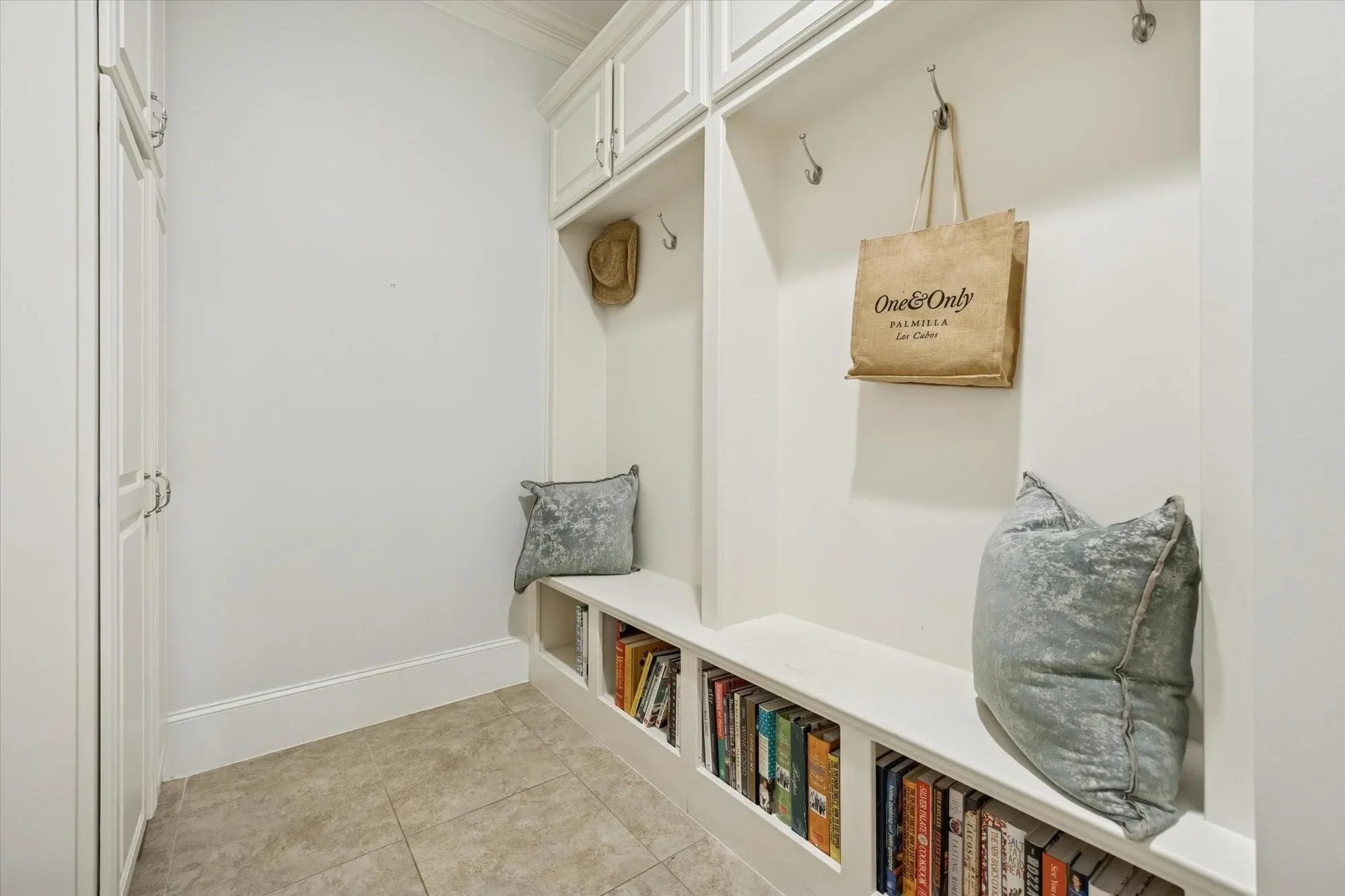 711 Timber Hill Drive, Hedwig Village, Texas, United States. - Photo 43