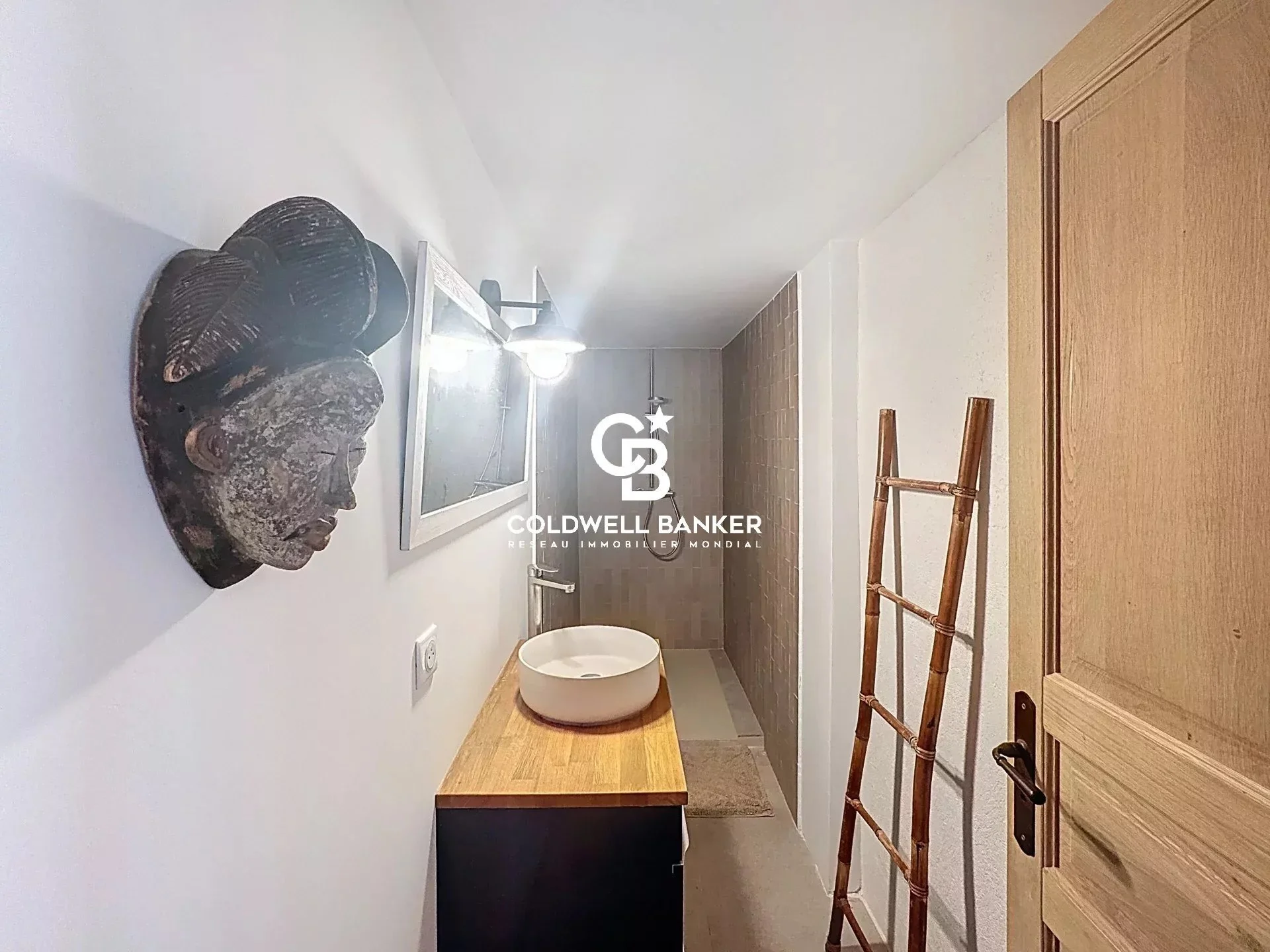 Gallery photo 11