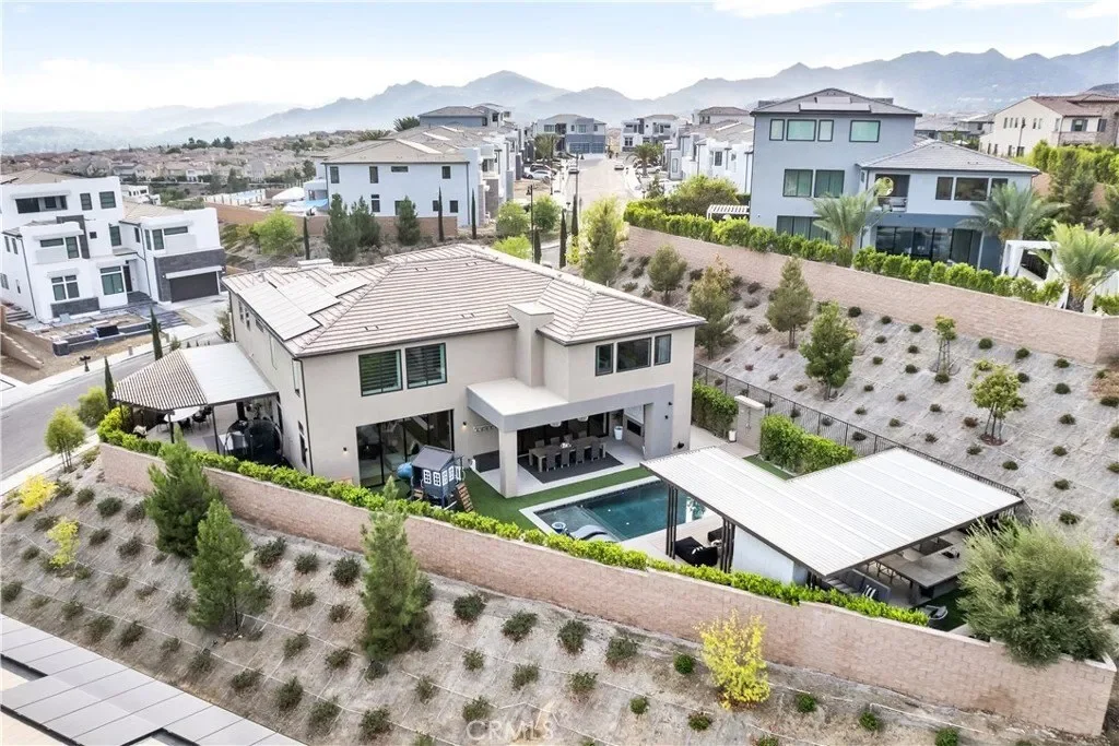 20431 W Windsor Lane, Porter Ranch, CA, 91326, USA, Los Angeles, California, United States. - Photo 18