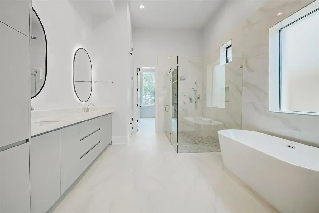 2822 Westgrove Lane, Houston, Texas, United States. - Photo 16