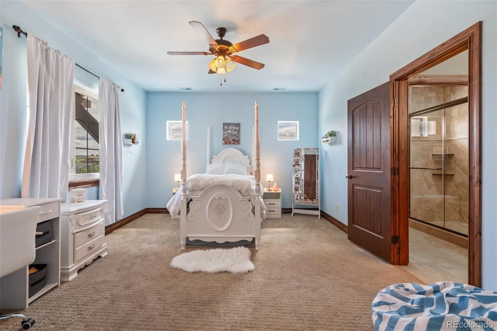 Colorado Springs, Colorado, United States. - Photo 28
