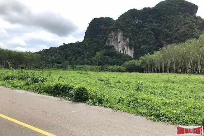 Krabi,, Nong Thale, Krabi, Thailand. - Photo 3