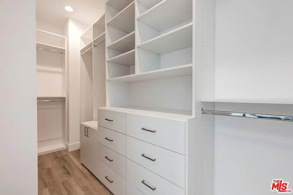 1467 Cardiff Avenue, Los Angeles, California, United States. - Photo 2