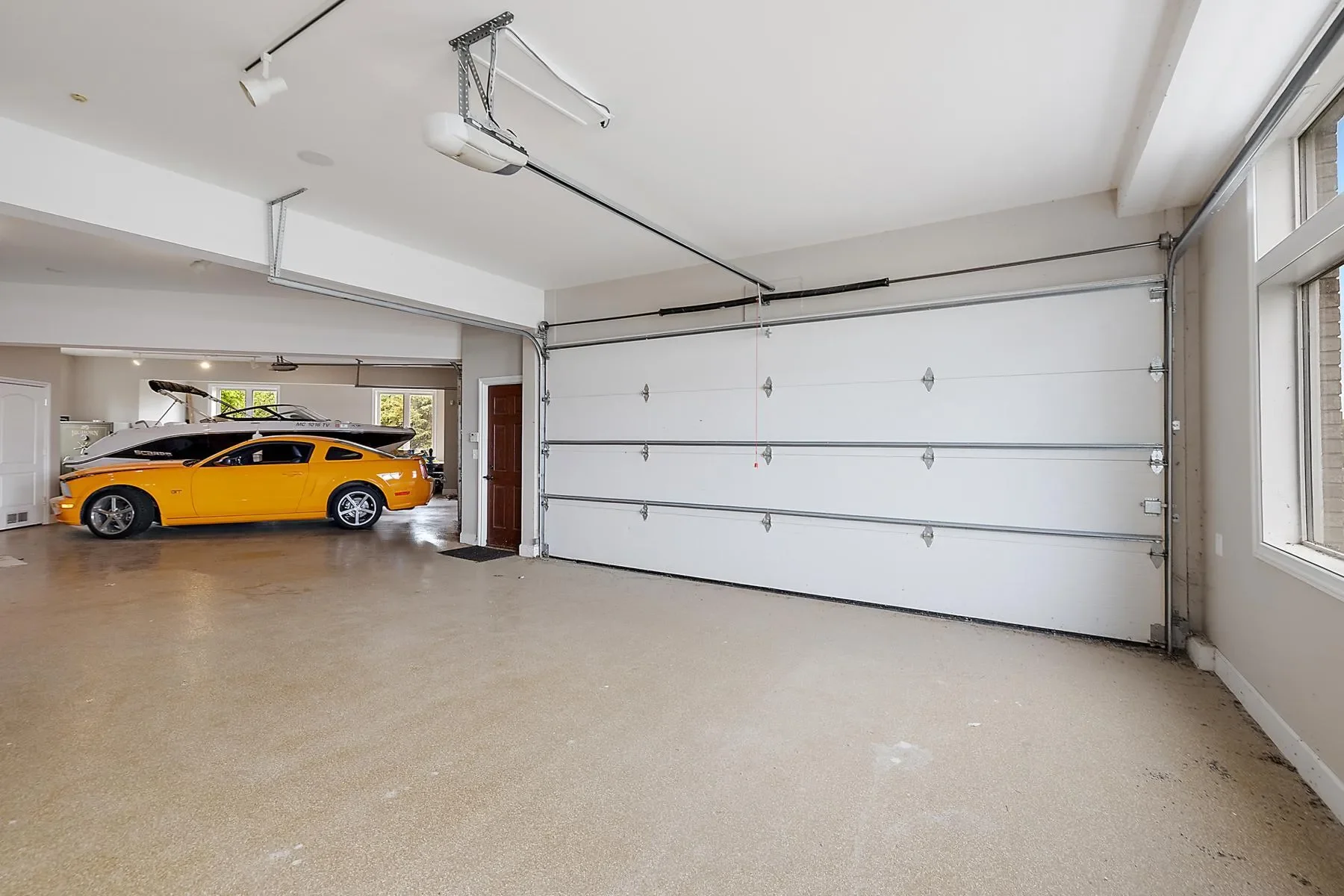 10611 Lighthouse Pointe, Green Oak Twp, MI 48178, South Lyon, Michigan, United States. - Photo 48