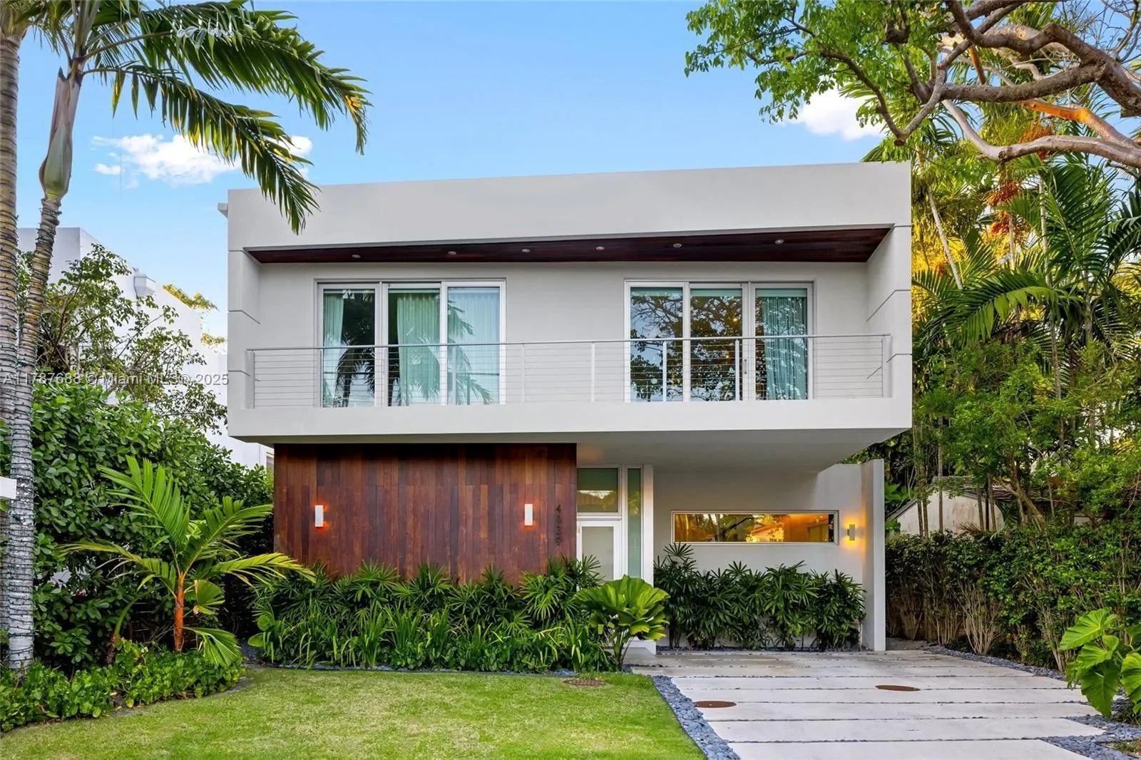 4039 Ventura Ave, Miami, Florida, United States. - Photo 3