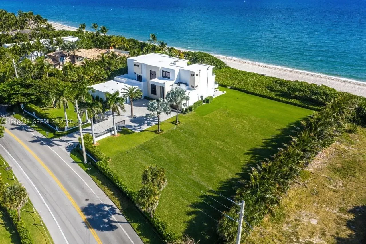 1107 Hillsboro Mile, Hillsboro Beach, Florida, United States. - Photo 63