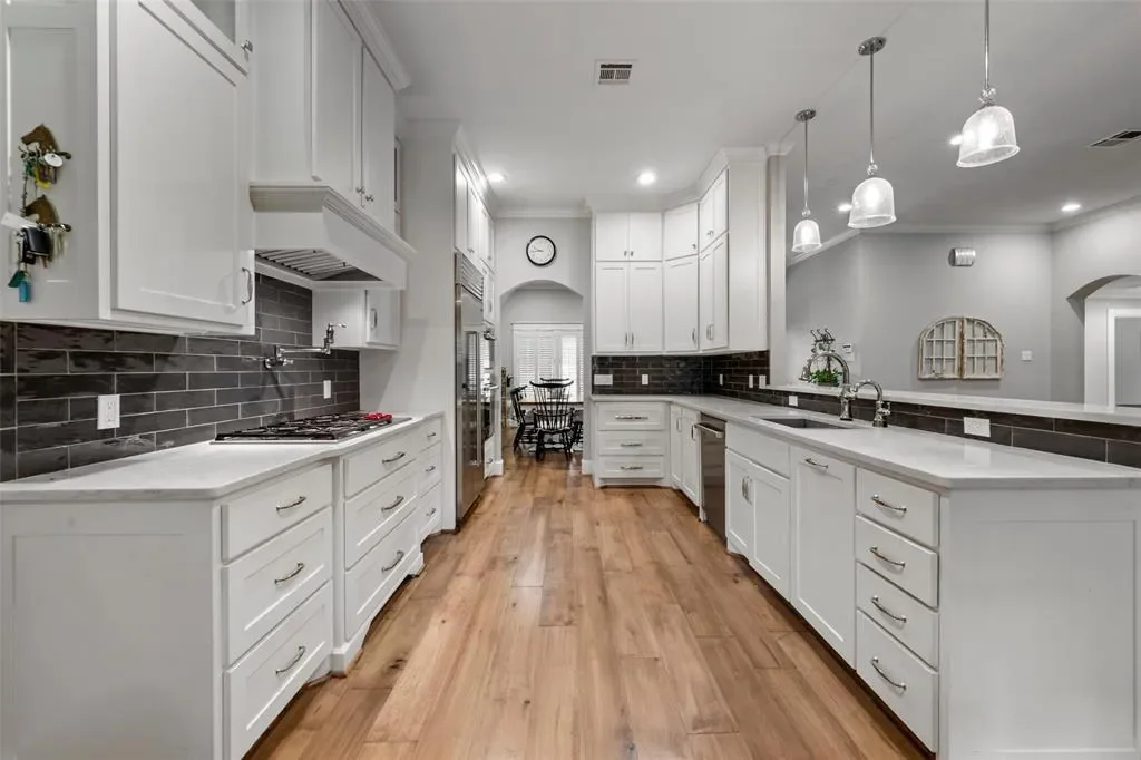 306 Kash Derrick Drive, China Spring, TX 76633, China Spring, Texas, United States. - Photo 15