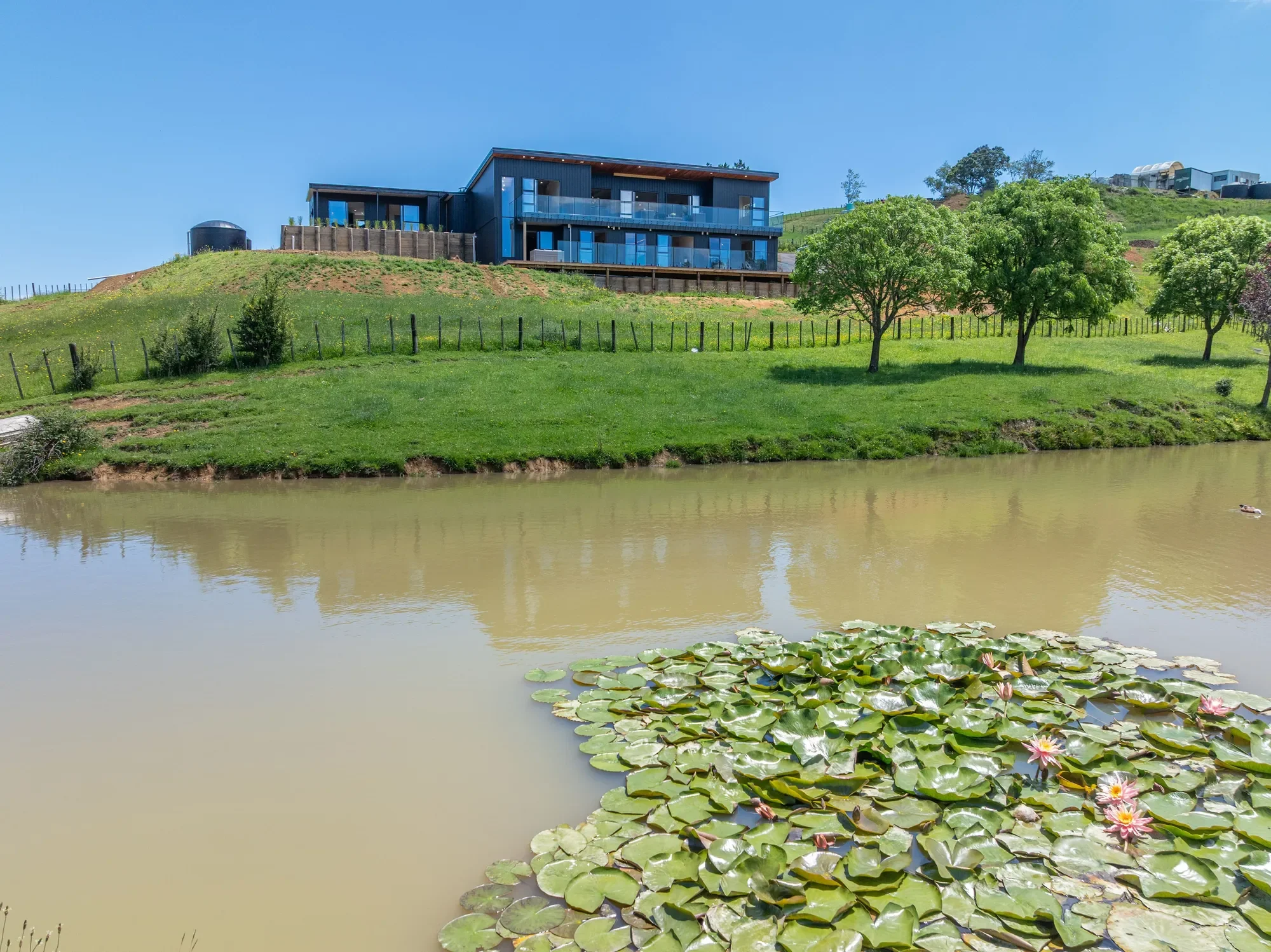 Property photo 8