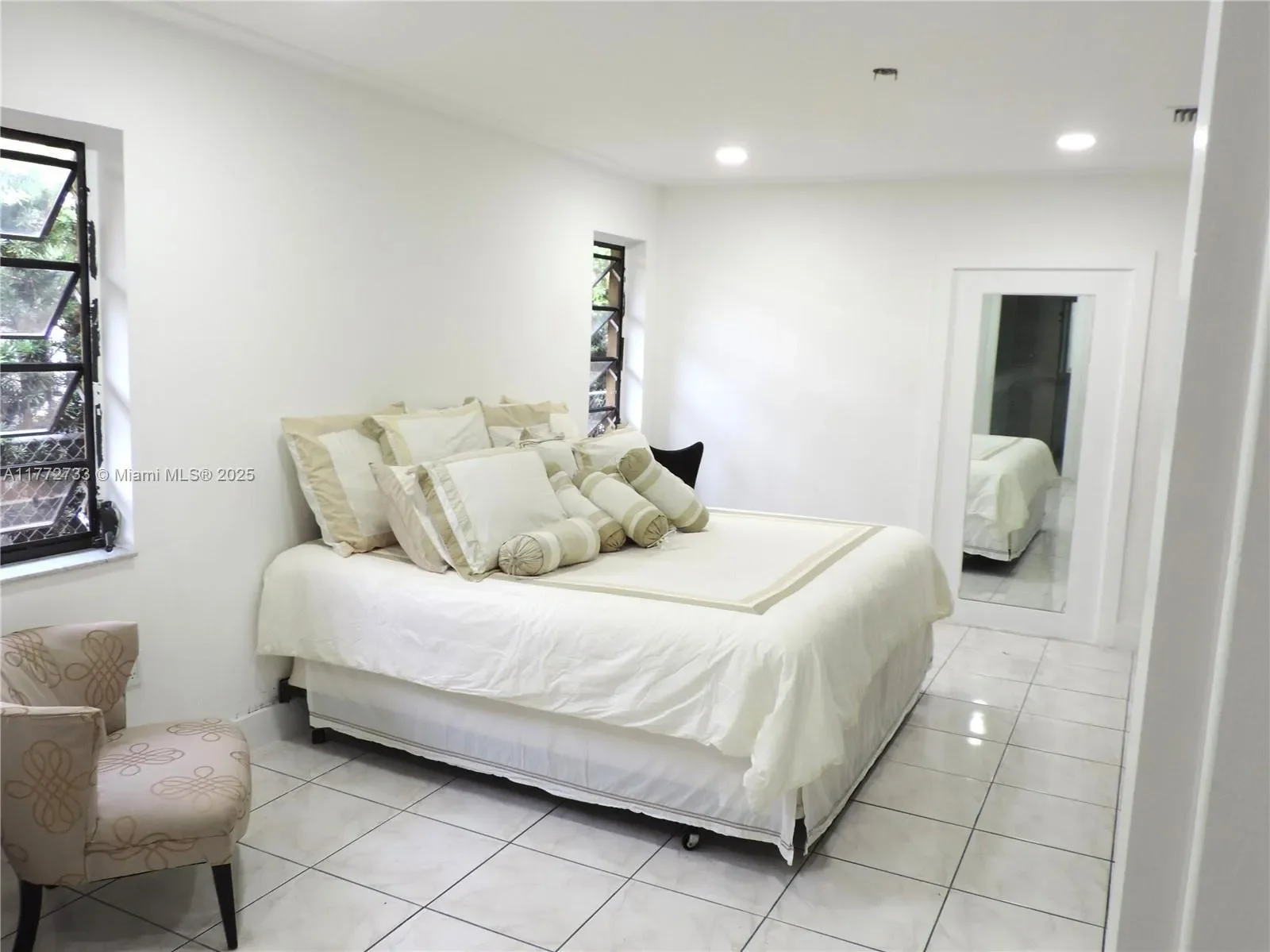 Gallery photo 12