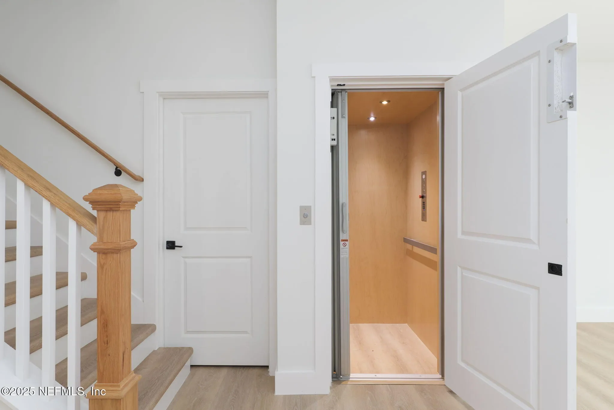 213 TWENTY FIRST Street, St. Augustine, Florida, United States. - Photo 2