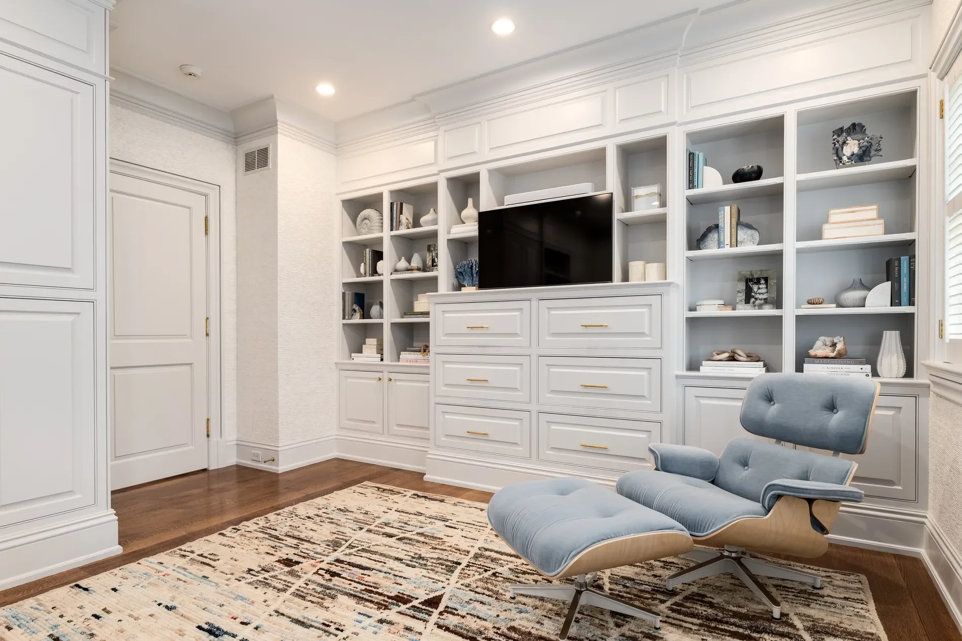 354 South Avenue, New Canaan, CT 06840, New Canaan, Connecticut, United States. - Photo 15