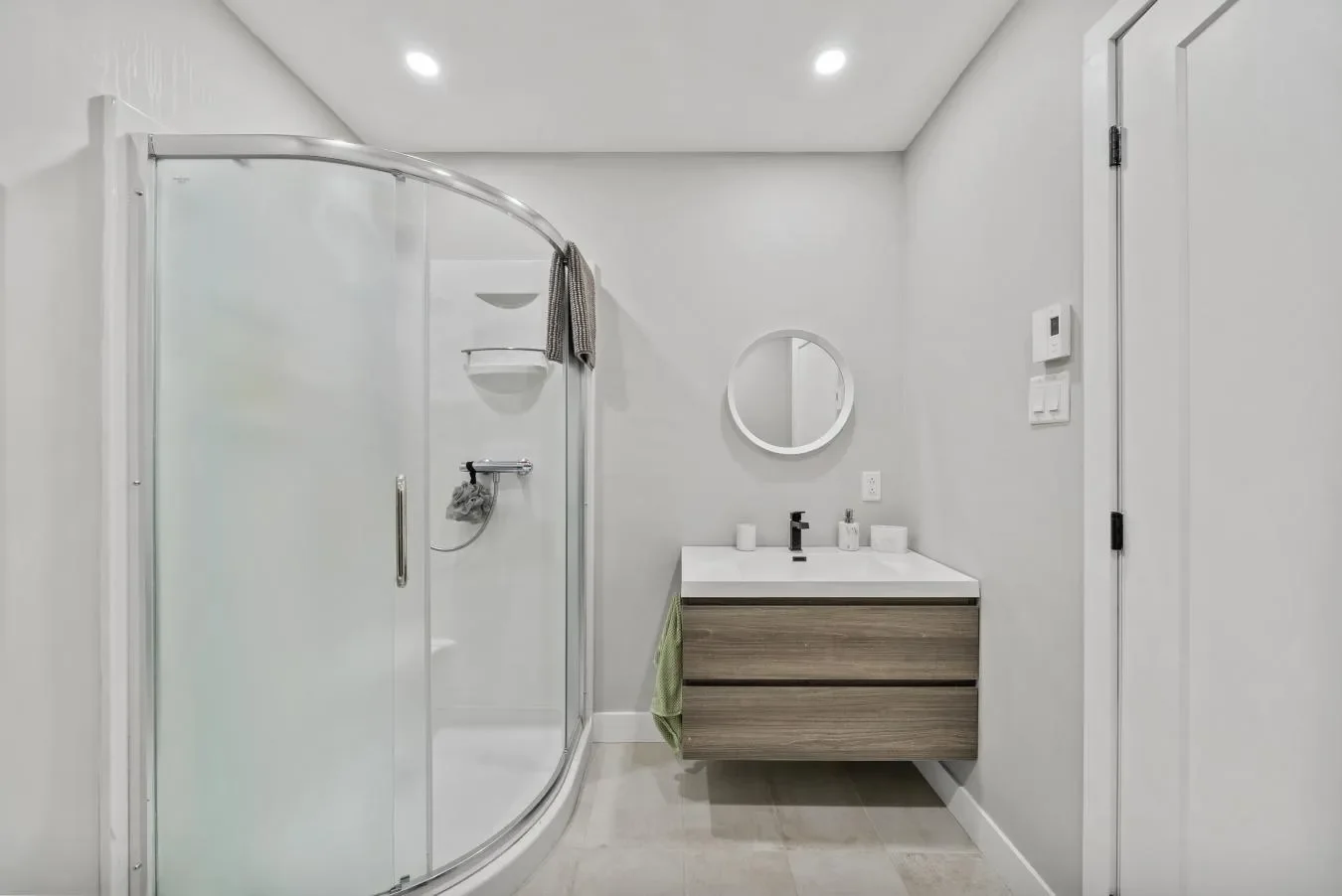 102 rue Ostiguy, Sainte-Cécile-de-Milton, Quebec, Canada. - Photo 14
