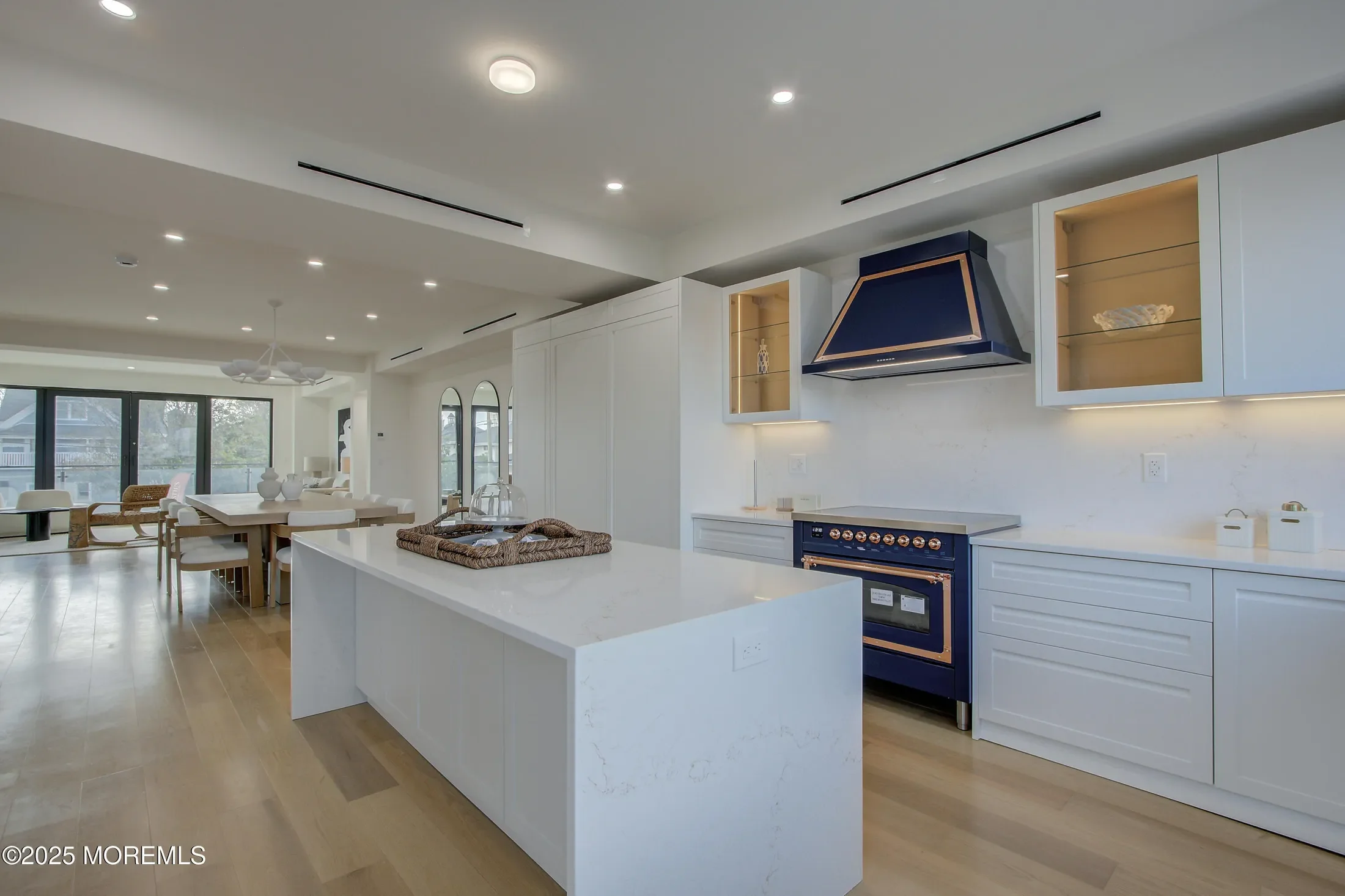 2 Seashore Drive, Long Branch, New Jersey, United States. - Photo 22