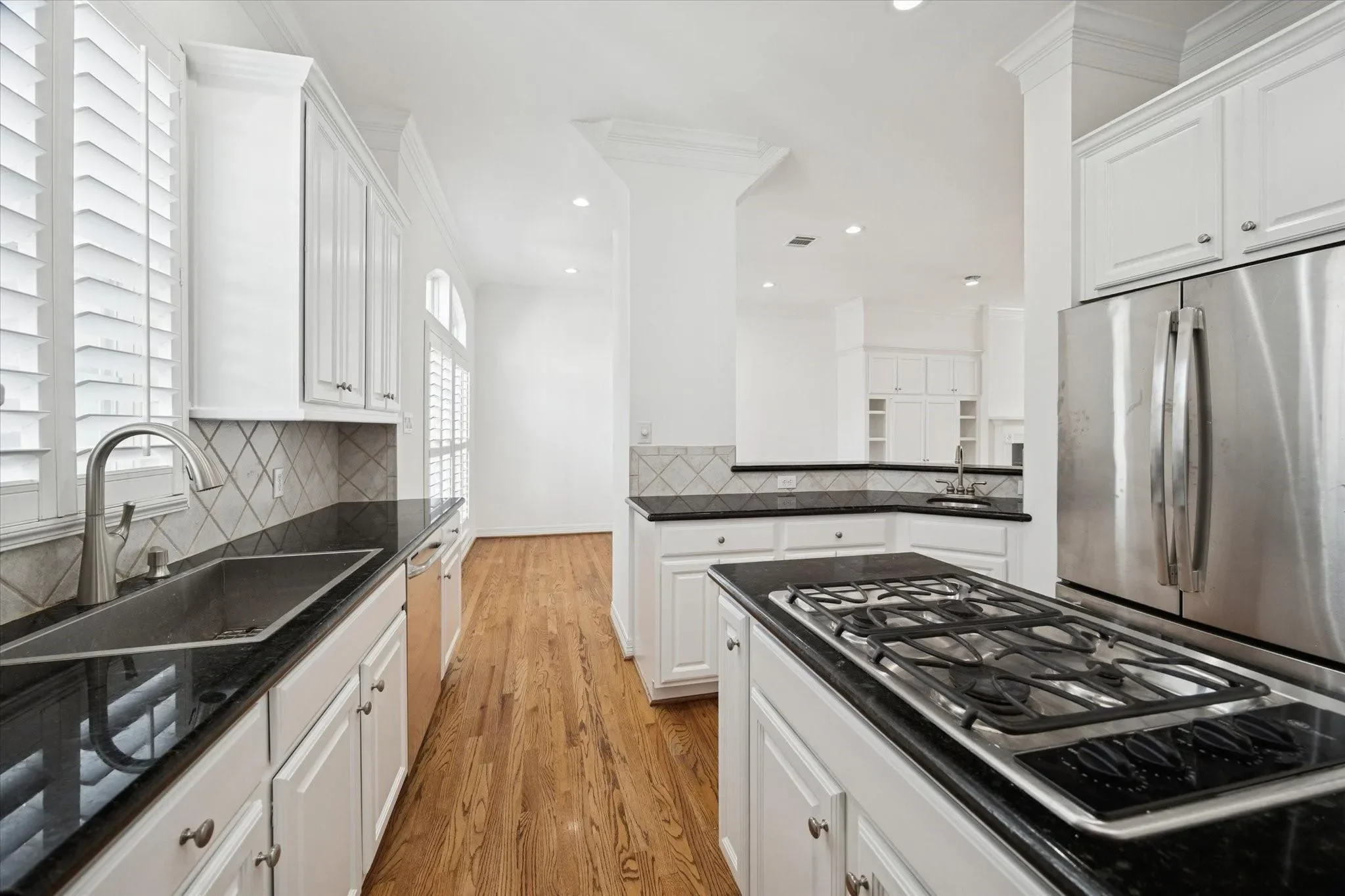 2638 Wroxton Road, Houston, Texas, United States. - Photo 18
