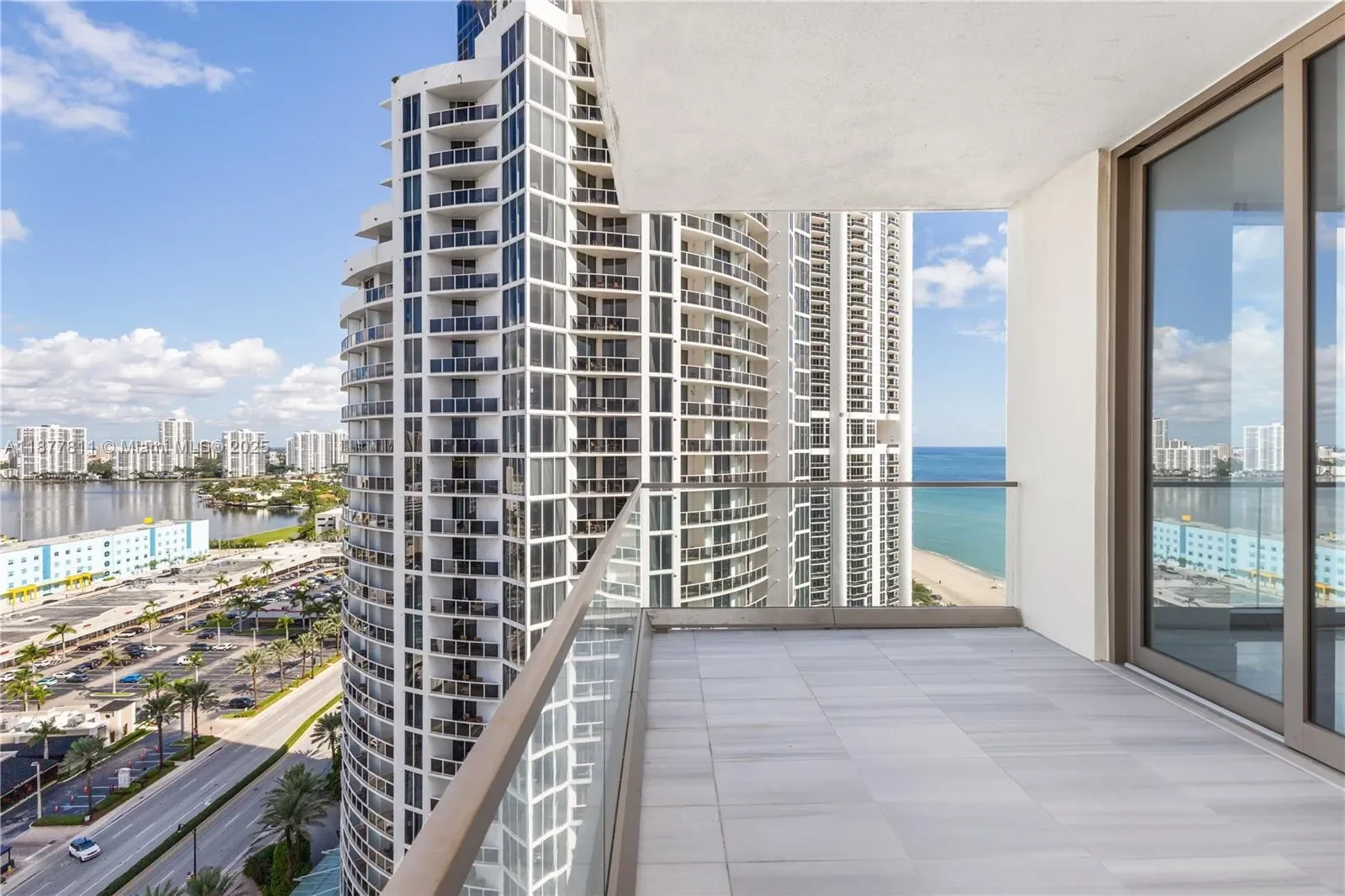 17975 Collins Ave N-1802, Golden Beach, Florida, United States. - Photo 33