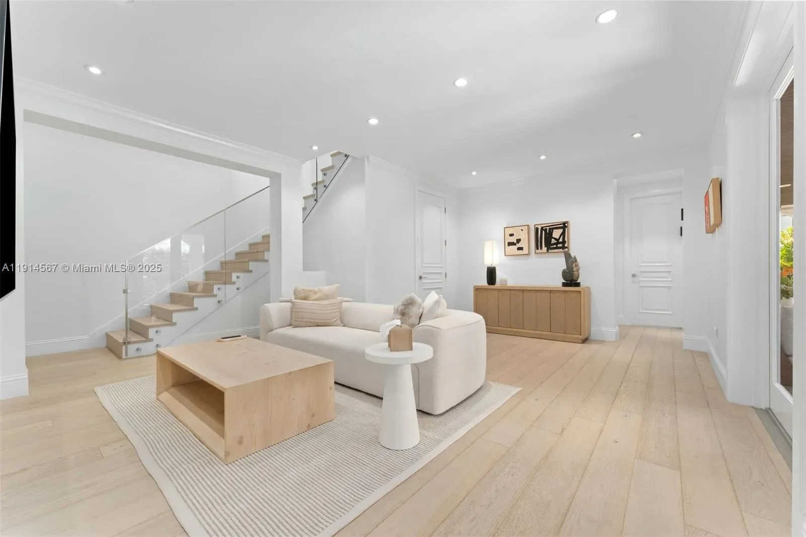 Gallery photo 6