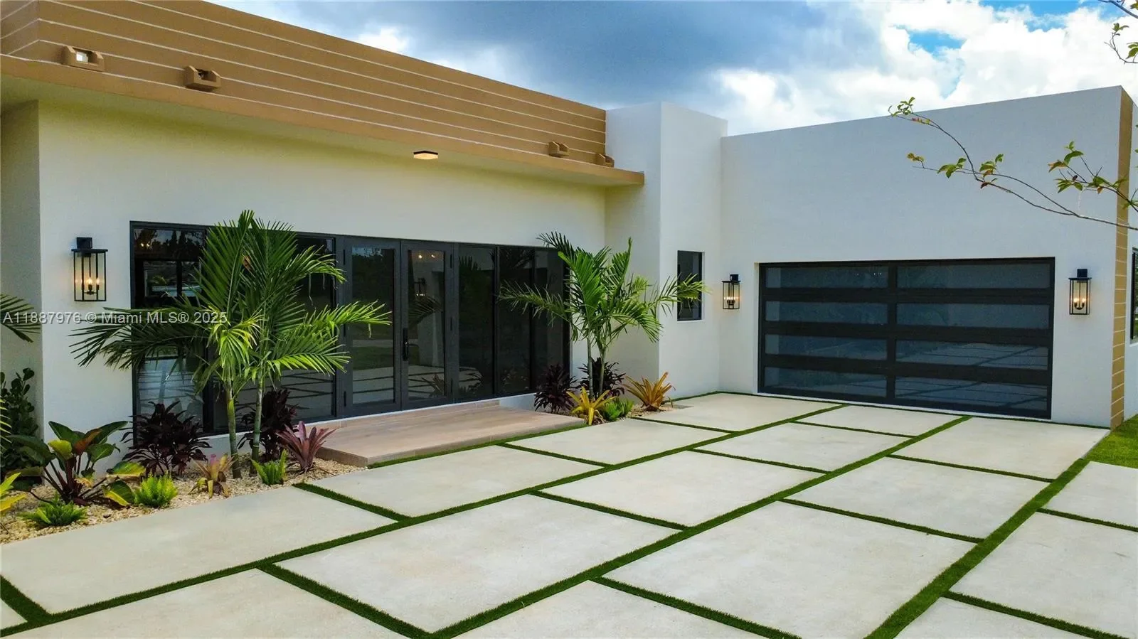 Gallery photo 3