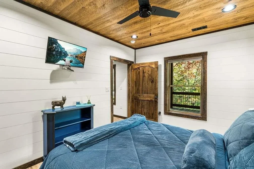 217 Goldmine Road, Morganton, United States. - Photo 30