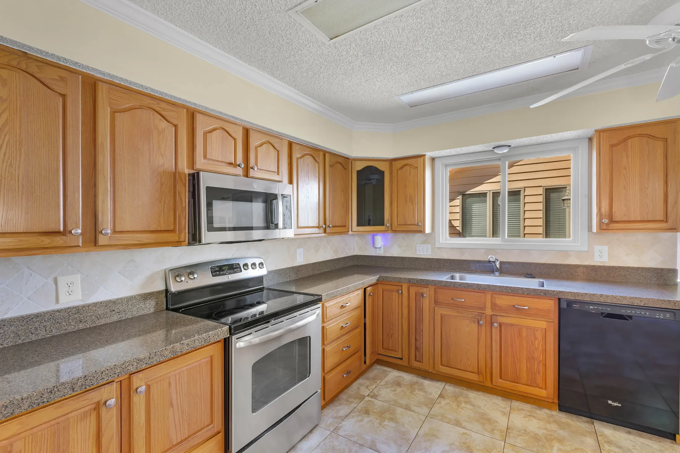 27 Carriage Lane , Ponte Vedra Beach, FL 32082, Ponte Vedra Beach, Florida, United States. - Photo 24