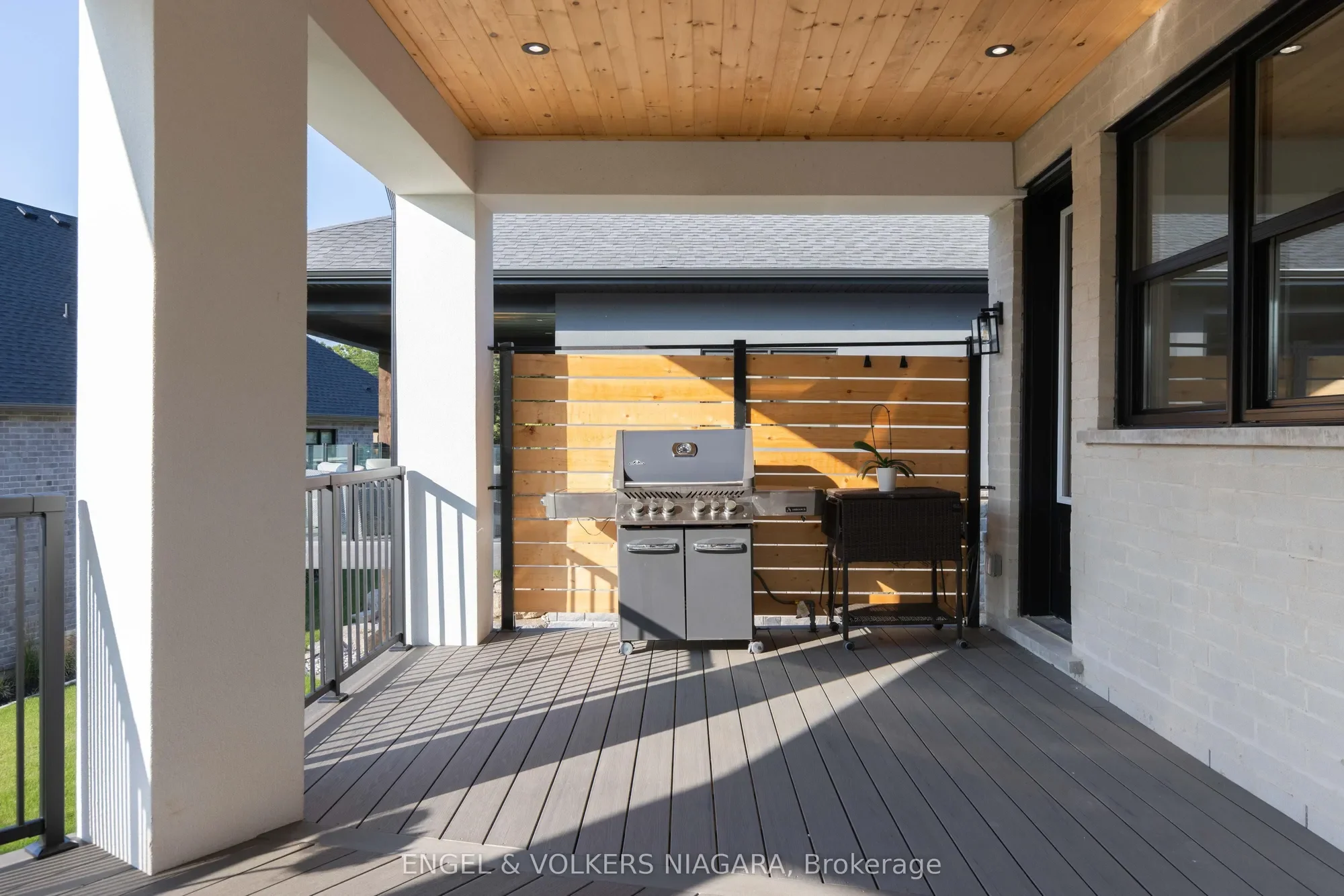 Gallery photo 9
