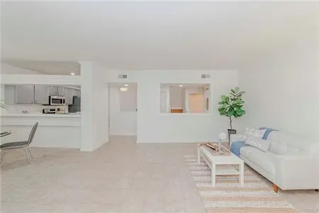 1380 W Capitol Drive 122, San Pedro, CA 90732, Los Angeles, California, United States. - Photo 17