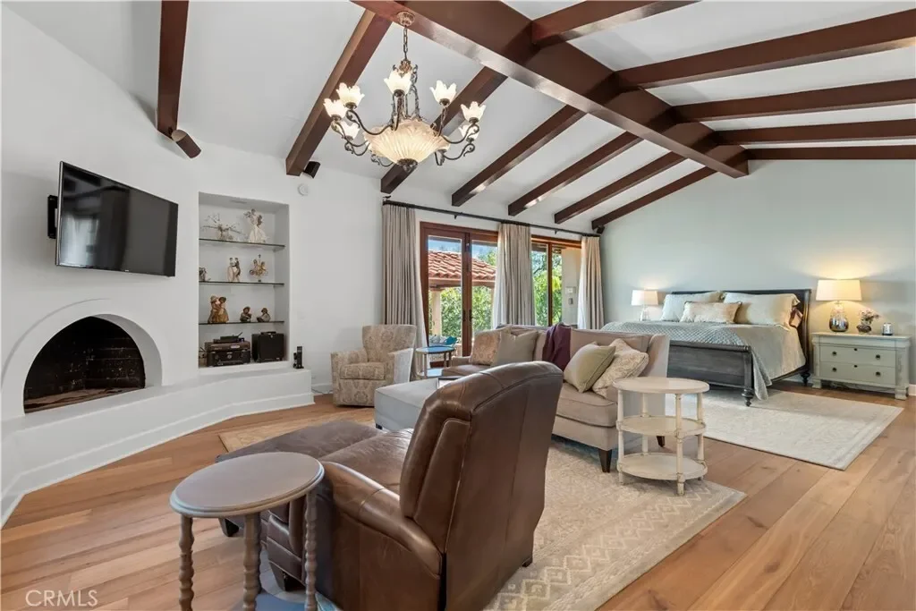 23815 Park Belmonte, Hidden Hills, California, United States. - Photo 17