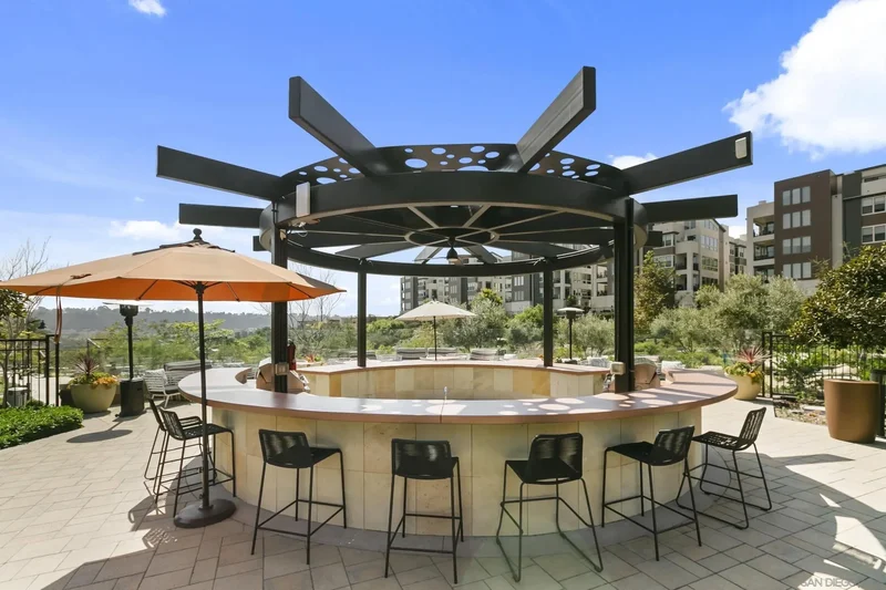 8353 Distinctive Dr, San Diego, California, United States. - Photo 11