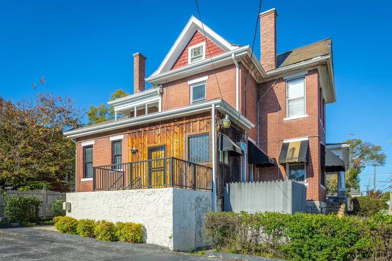 930 Oak Street, Chattanooga, TN 37403, Chattanooga, Tennessee, United States. - Photo 41