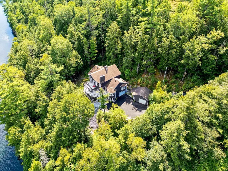 221 Ch. du Rubis, Val-des-Monts, Quebec, Canada. - Photo 82