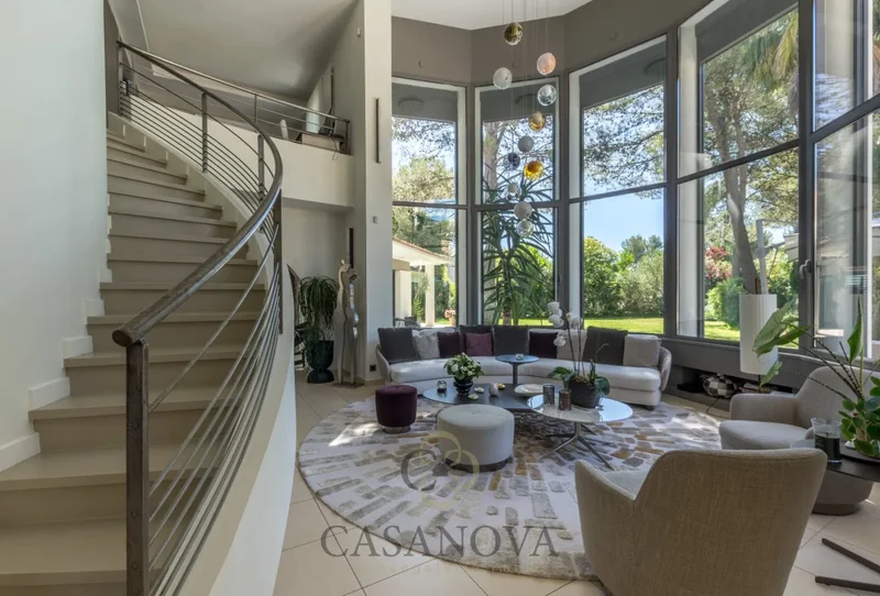 House for sale in Montpellier, 420m² 8 rooms €2,700,000 with pool