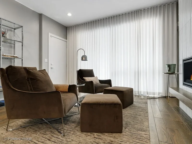 1448 W Erie Street #1, Chicago, Illinois, United States. - Photo 2