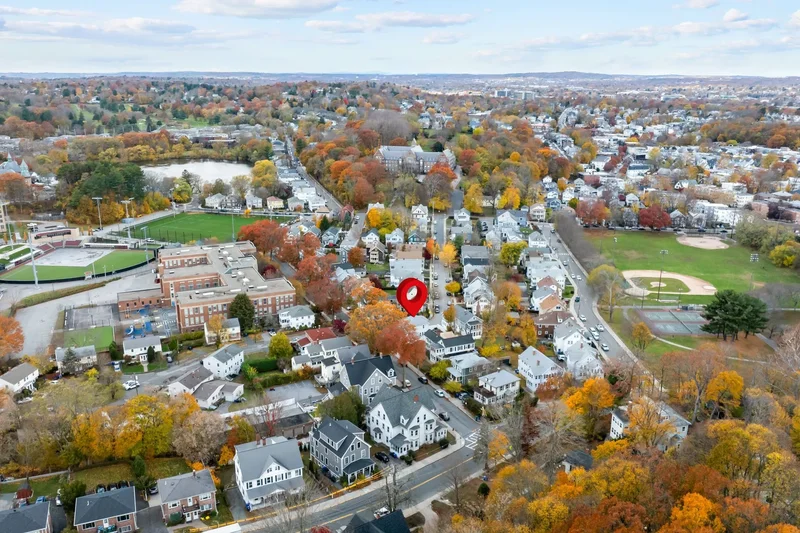 21  Glenmont Road , Boston, MA 02135, Boston, Massachusetts, United States. - Photo 39