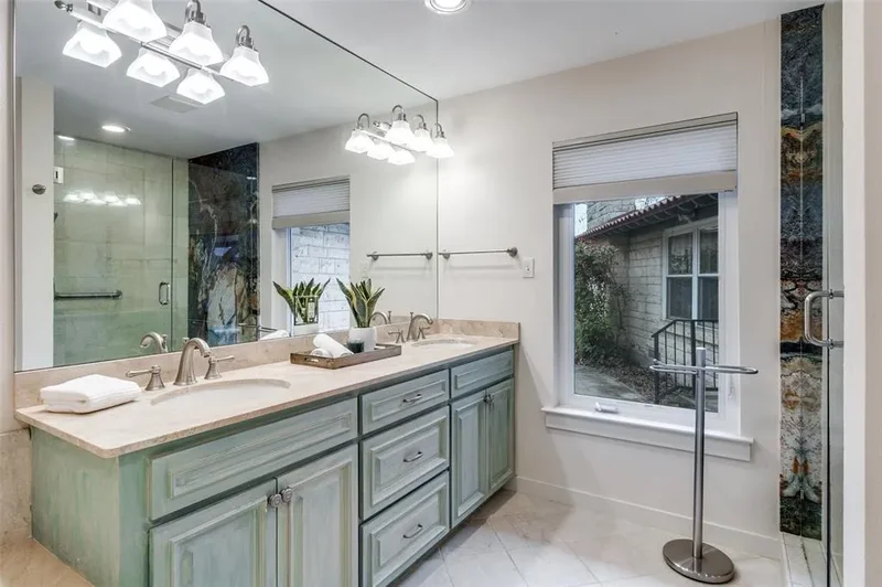 7245 Westlake Avenue, Dallas, Texas, United States. - Photo 17