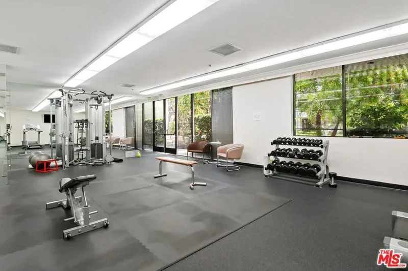 2131 Century Park Lane 109, Los Angeles, CA, United States. - Photo 52