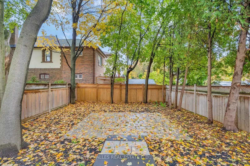 19 Ridley Boulevard, Toronto, ON, M5M 3L1, CANADA, Toronto, Ontario, Canada. - Photo 15