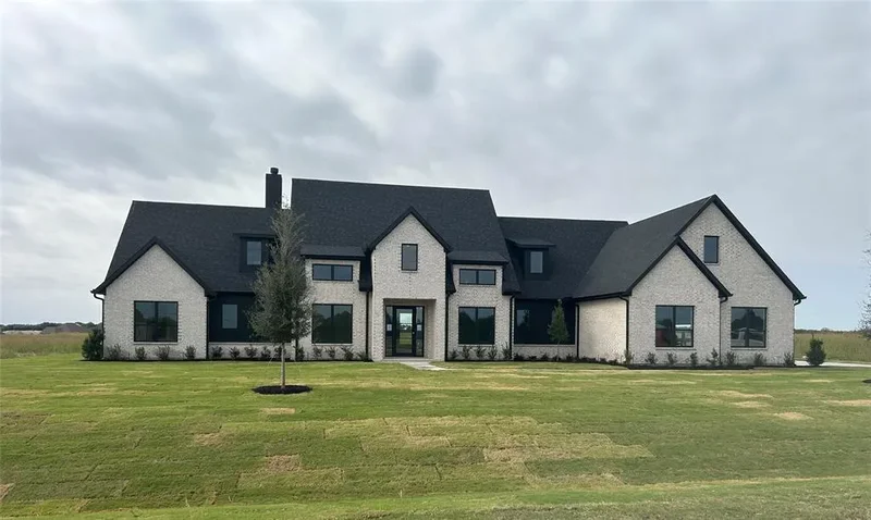 133 Liv Meadow Way, Waxahachie, Texas, United States. - Photo 5