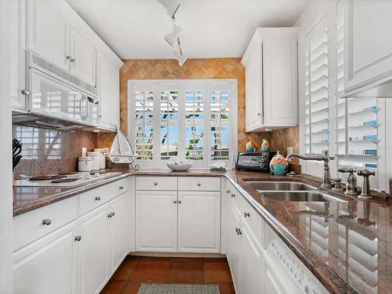 2110 CASEY KEY ROAD, Venice, Florida, United States. - Photo 46