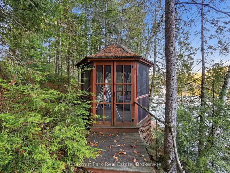 1077 Fairy Falls Road, Baysville, Ontario, Canada. - Photo 9